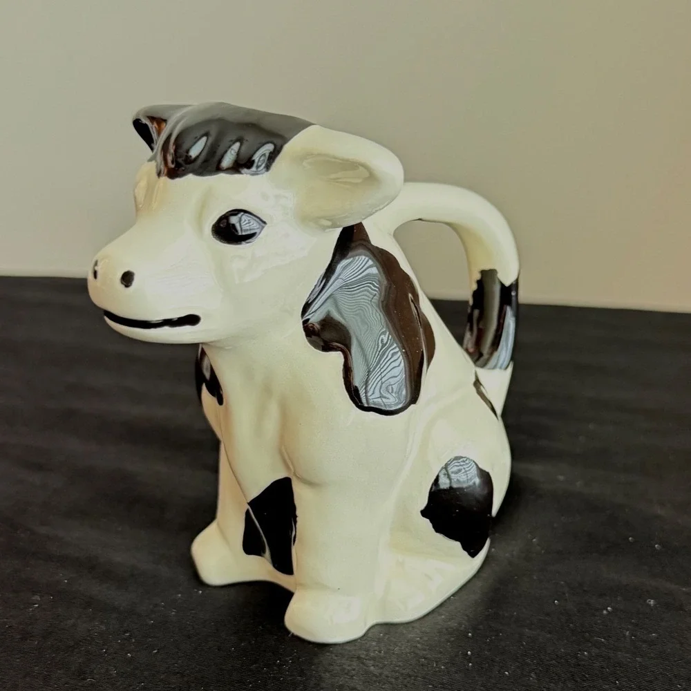 Vintage‎ Ceramic Cow Creamer Black White Farmhouse Milk Pitcher